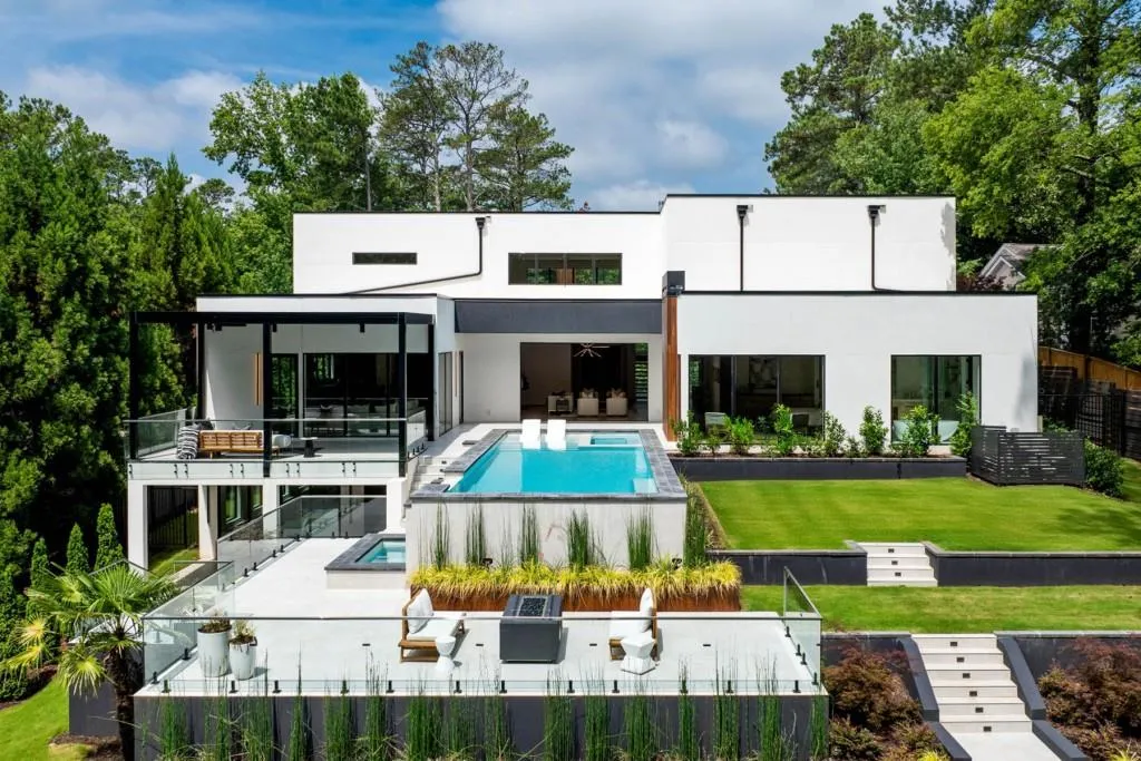 4645 Lake Forrest Drive, Atlanta, Georgia 30342, 7 Bedrooms Bedrooms, ,9 BathroomsBathrooms,Residential,Sold,4645 Lake Forrest Drive,7431627