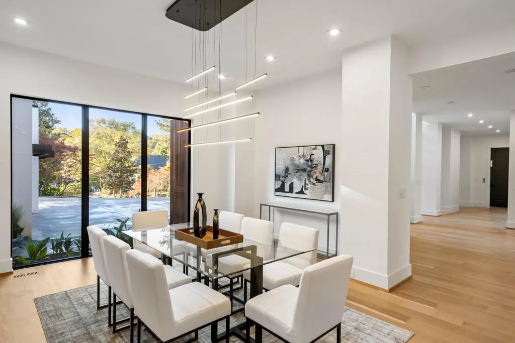 4645 Lake Forrest Drive, Atlanta, Georgia 30342, 7 Bedrooms Bedrooms, ,9 BathroomsBathrooms,Residential,Sold,4645 Lake Forrest Drive,7431627