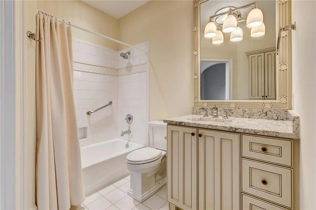 10 Highland Valley Court, Sandy Springs, Georgia 30327, 6 Bedrooms Bedrooms, ,5 BathroomsBathrooms,Residential,Sold,10 Highland Valley Court,6867269