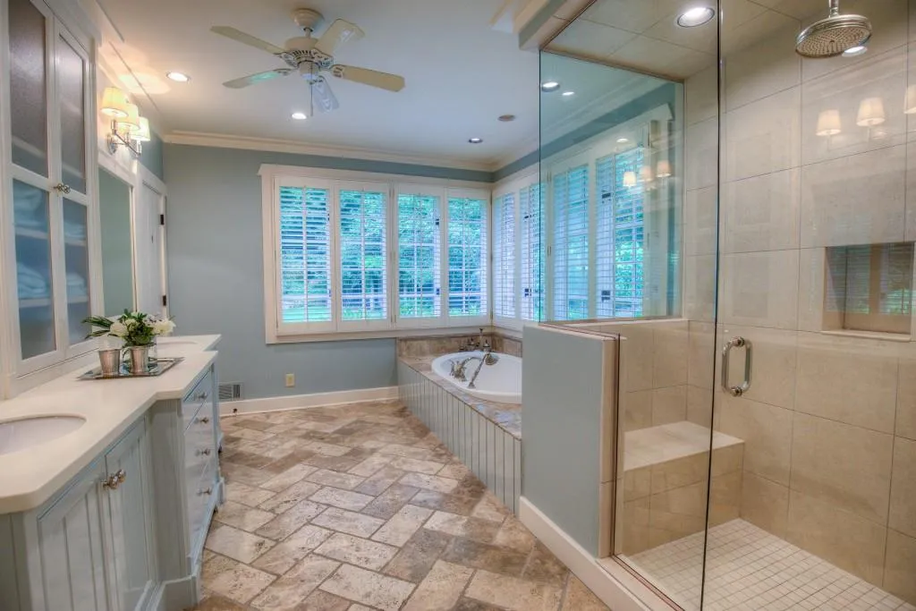 5875 Winterthur Drive Nw, Sandy Springs, Georgia 30328, 5 Bedrooms Bedrooms, ,5 BathroomsBathrooms,Residential,Sold,5875 Winterthur Drive Nw,6940673
