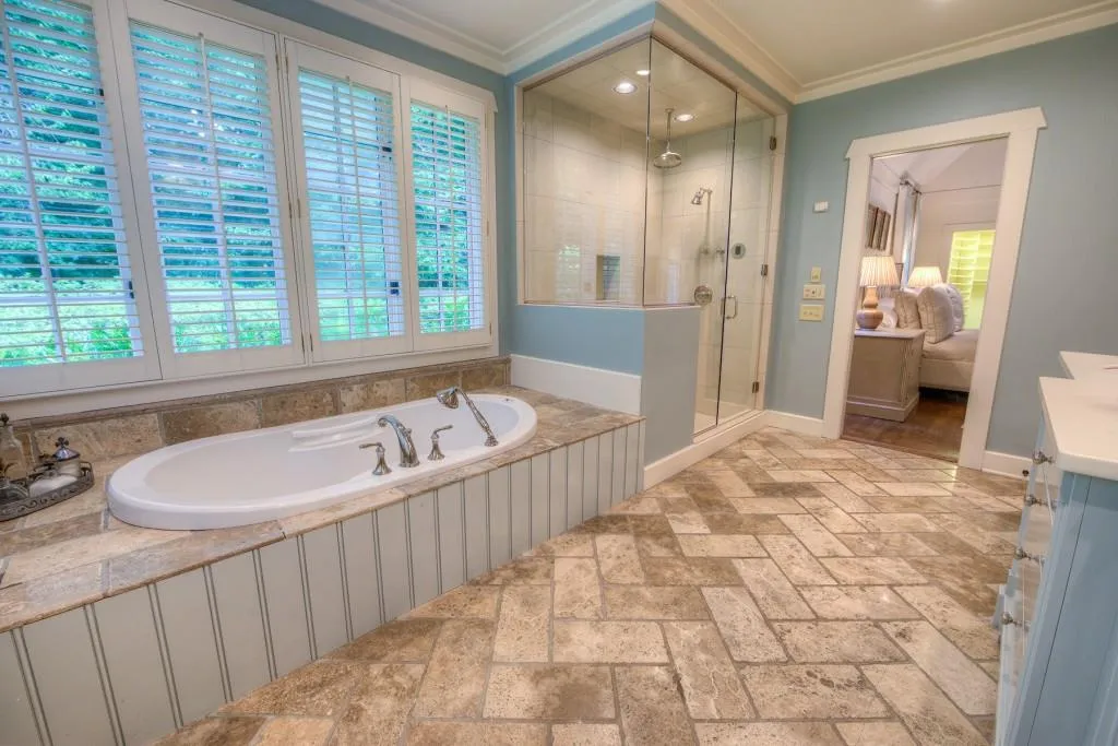 5875 Winterthur Drive Nw, Sandy Springs, Georgia 30328, 5 Bedrooms Bedrooms, ,5 BathroomsBathrooms,Residential,Sold,5875 Winterthur Drive Nw,6940673