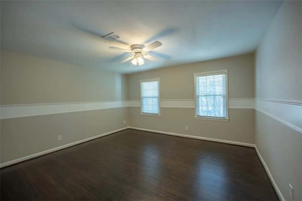 250 W Spalding Drive, Sandy Springs, Georgia 30328, 4 Bedrooms Bedrooms, ,3 BathroomsBathrooms,Residential,Sold,250 W Spalding Drive,6502242