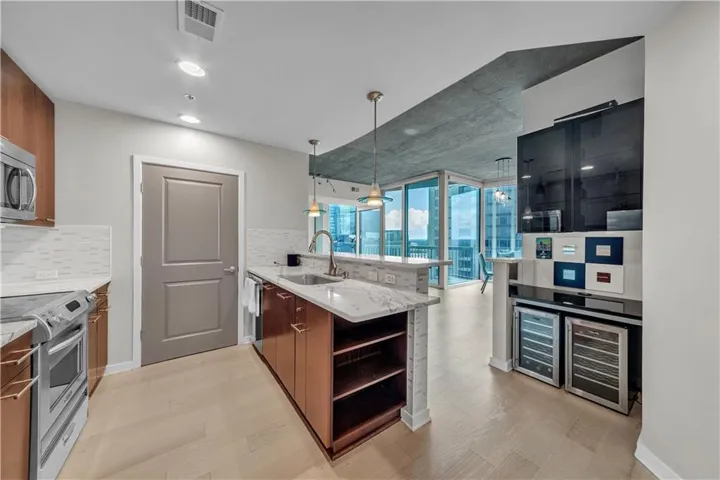 3324 Peachtree Road Ne Unit 1401, Atlanta, Georgia 30326