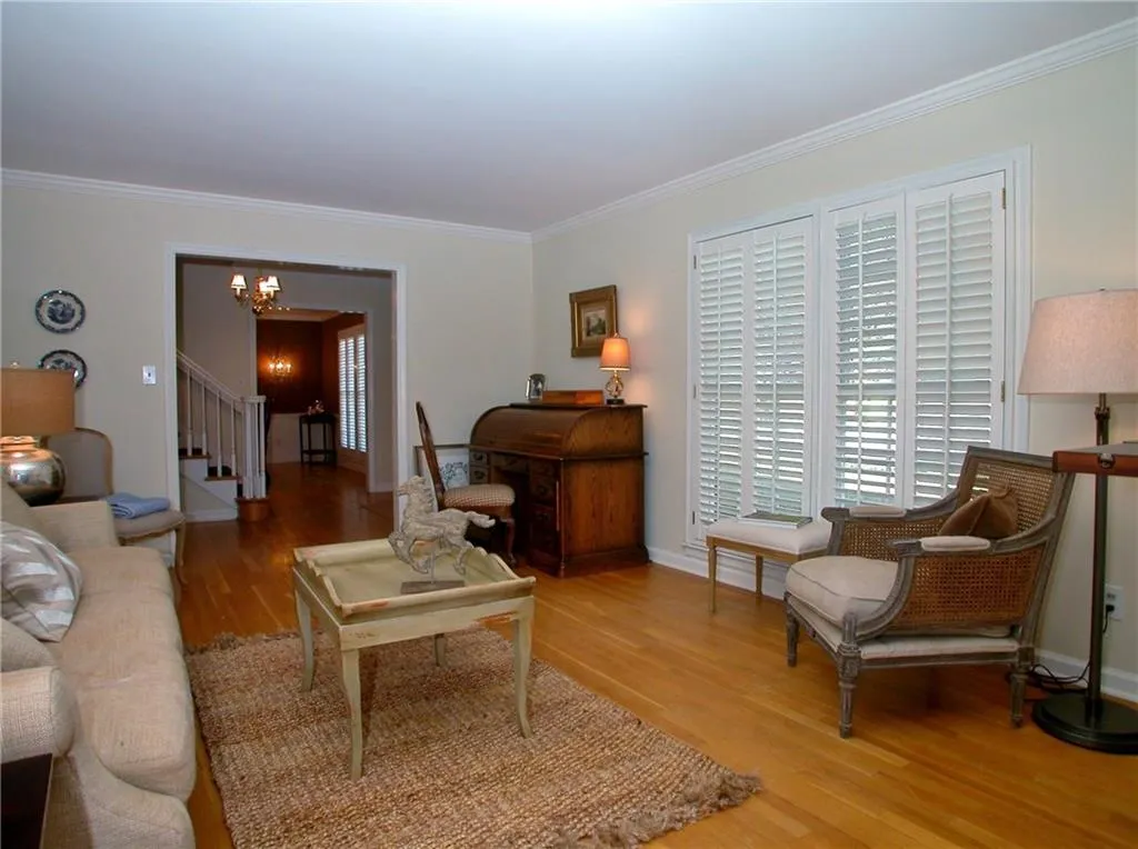 3110 Farmington Drive, Atlanta, Georgia 30339, 4 Bedrooms Bedrooms, ,2 BathroomsBathrooms,Residential,Sold,3110 Farmington Drive,5644793