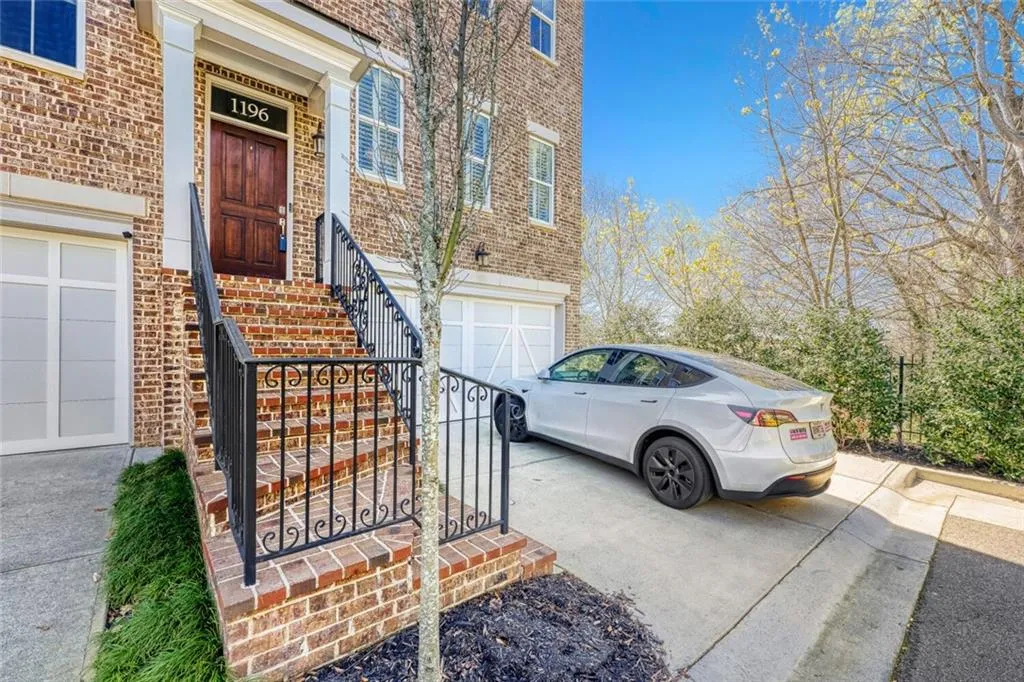 1196 John Collier Road Unit 1196, Atlanta, Georgia 30318, 4 Bedrooms Bedrooms, 0 ,3 BathroomsBathrooms,Residential,For Sale,1196 John Collier Road Unit 1196,7736266