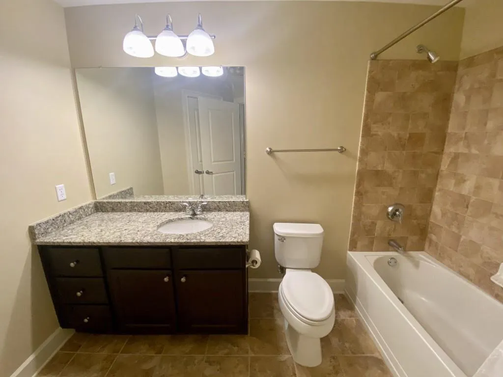 200 River Vista Drive Unit 627, Atlanta, Georgia 30339, 2 Bedrooms Bedrooms, ,2 BathroomsBathrooms,Residential,Sold,200 River Vista Drive Unit 627,6784337