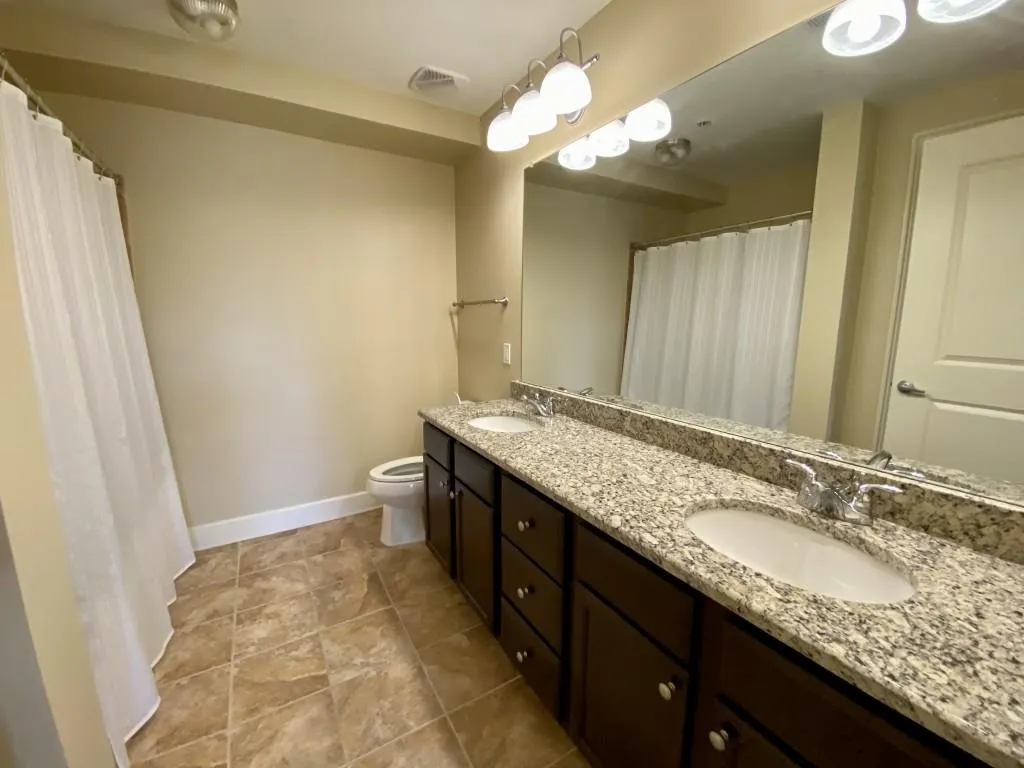 200 River Vista Drive Unit 627, Atlanta, Georgia 30339, 2 Bedrooms Bedrooms, ,2 BathroomsBathrooms,Residential,Sold,200 River Vista Drive Unit 627,6784337