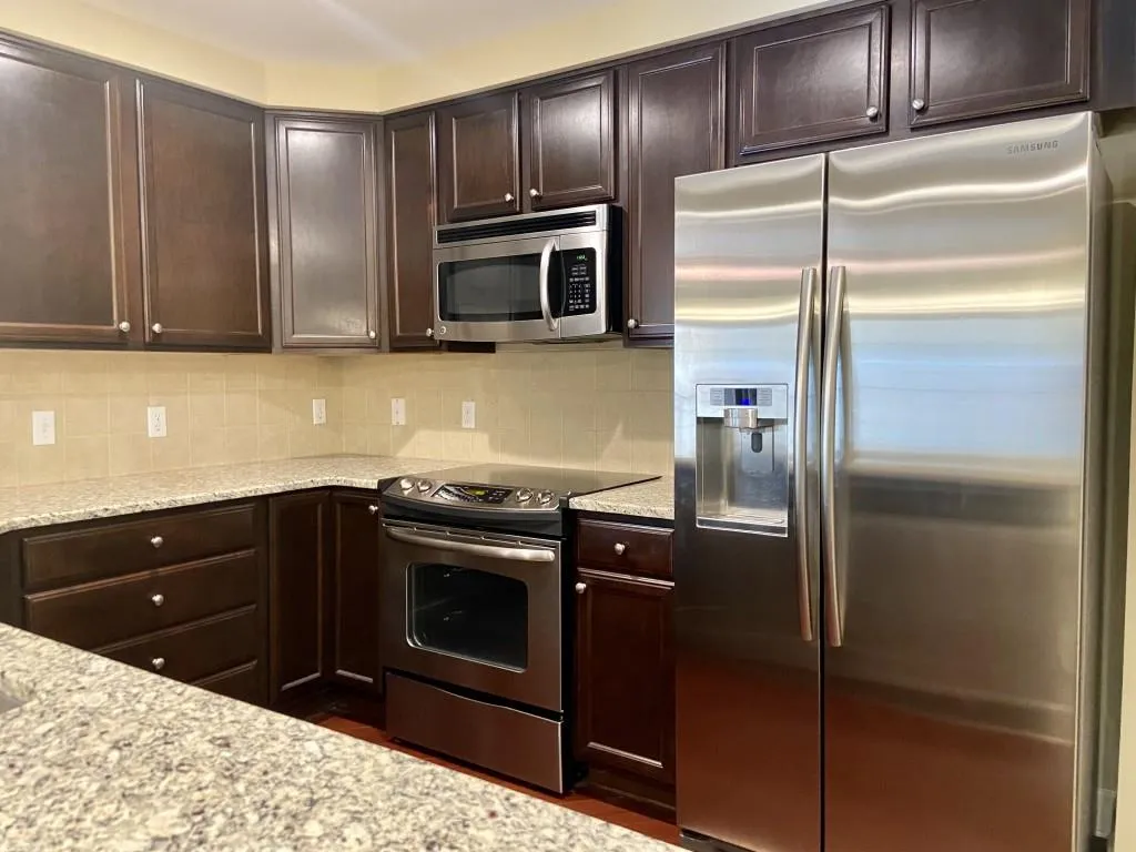 200 River Vista Drive Unit 627, Atlanta, Georgia 30339, 2 Bedrooms Bedrooms, ,2 BathroomsBathrooms,Residential,Sold,200 River Vista Drive Unit 627,6784337