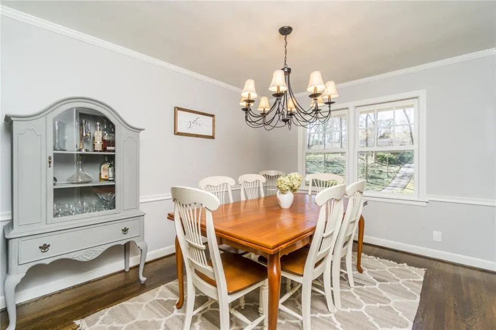 6855 Castleton Drive, Atlanta, Georgia 30328, 3 Bedrooms Bedrooms, ,4 BathroomsBathrooms,Residential,Sold,6855 Castleton Drive,6859399