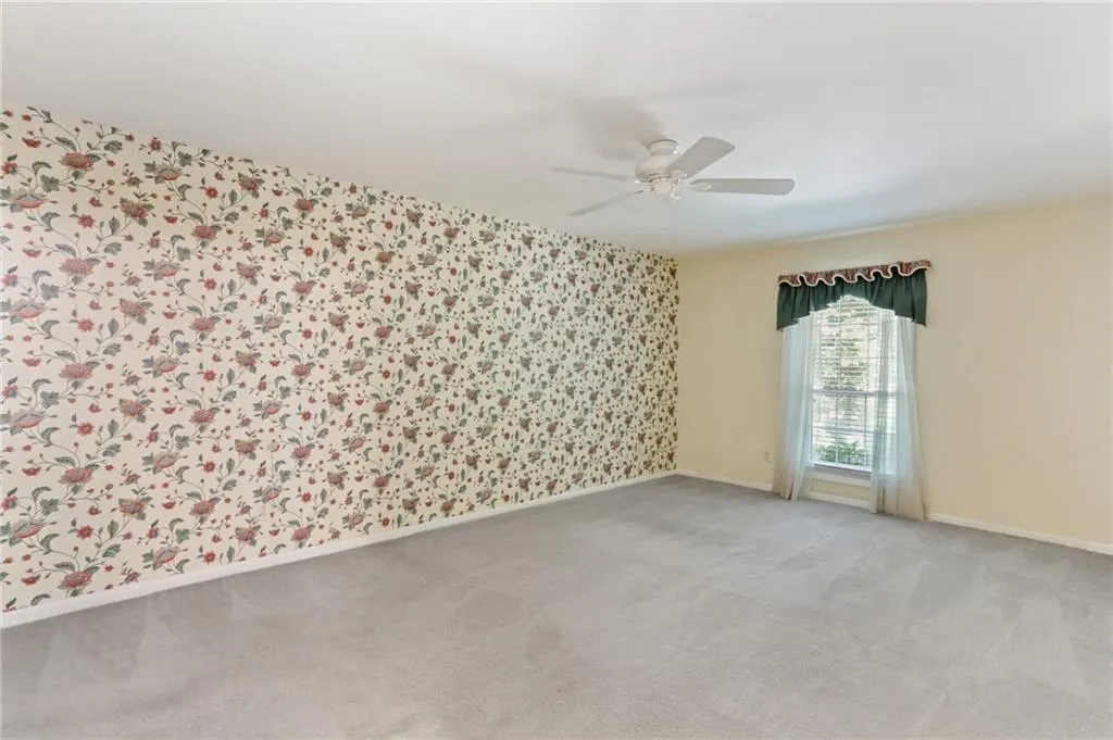 6851 Roswell Road Unit A11, Atlanta, Georgia 30328, 3 Bedrooms Bedrooms, ,2 BathroomsBathrooms,Residential,Sold,6851 Roswell Road Unit A11,6762889