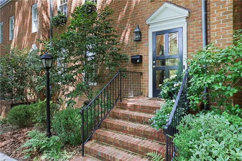 3131 Slaton Drive Nw Unit 28, Atlanta, Georgia 30305, 4 Bedrooms Bedrooms, 0 ,3 BathroomsBathrooms,Residential,Sold,3131 Slaton Drive Nw Unit 28,7785123