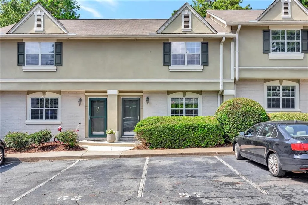 6900 Roswell Road Unit F4, Atlanta, Georgia 30328, 2 Bedrooms Bedrooms, ,2 BathroomsBathrooms,Residential,Sold,6900 Roswell Road Unit F4,7086833 6900 Roswell Road Unit F4, Atlanta, Georgia 30328, 2 Bedrooms Bedrooms, ,2 BathroomsBathrooms,Residential,Sold,6900 Roswell Road Unit F4,7086833
