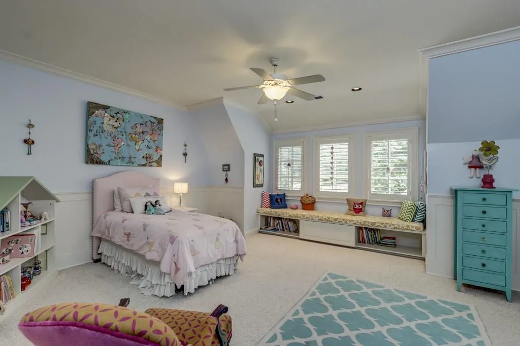 710 E Northway Lane, Atlanta, Georgia 30342, 6 Bedrooms Bedrooms, ,5 BathroomsBathrooms,Residential,Sold,710 E Northway Lane,5894372