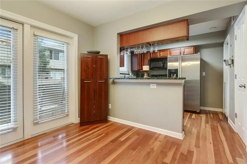 6940 Roswell Road Unit 23c, Atlanta, Georgia 30328, 2 Bedrooms Bedrooms, ,1 BathroomBathrooms,Residential,Sold,6940 Roswell Road Unit 23c,5870246