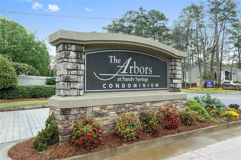 6940 Roswell Road Unit 23c, Atlanta, Georgia 30328, 2 Bedrooms Bedrooms, ,1 BathroomBathrooms,Residential,Sold,6940 Roswell Road Unit 23c,5870246