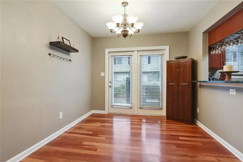6940 Roswell Road Unit 23c, Atlanta, Georgia 30328, 2 Bedrooms Bedrooms, ,1 BathroomBathrooms,Residential,Sold,6940 Roswell Road Unit 23c,5870246