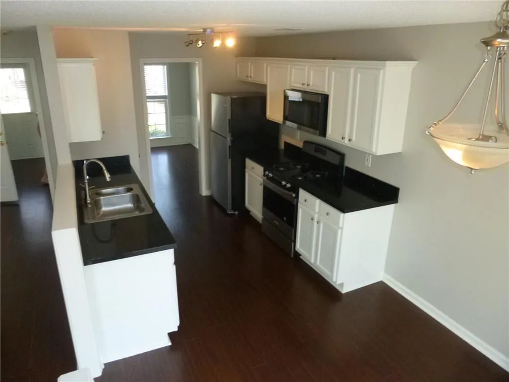 5052 Brighthampton Drive Se, Atlanta, Georgia 30339, 3 Bedrooms Bedrooms, ,2 BathroomsBathrooms,Residential,Sold,5052 Brighthampton Drive Se,5978016