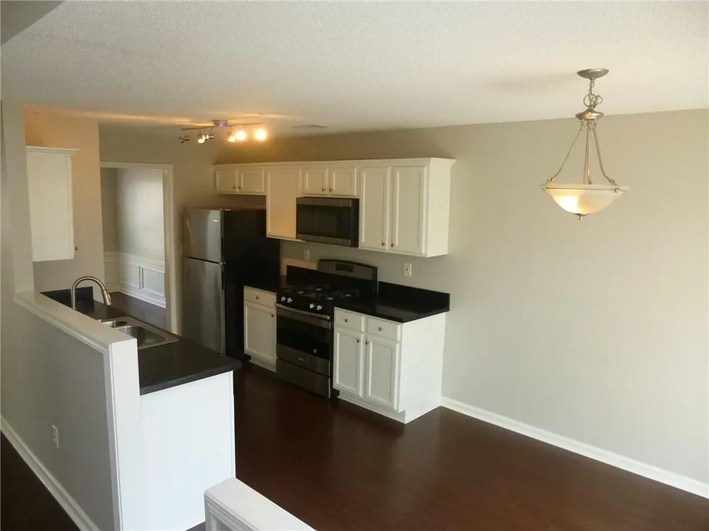 5052 Brighthampton Drive Se, Atlanta, Georgia 30339, 3 Bedrooms Bedrooms, ,2 BathroomsBathrooms,Residential,Sold,5052 Brighthampton Drive Se,5978016