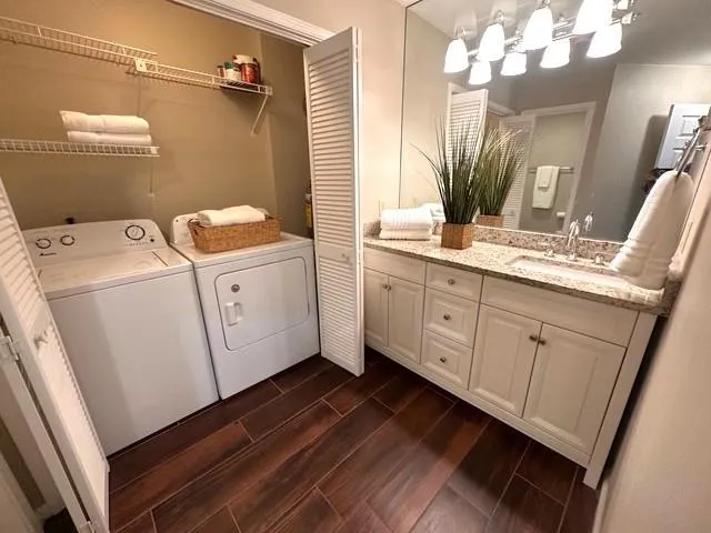 706 Abingdon Way, Atlanta, Georgia 30328, 1 Bedroom Bedrooms, ,1 BathroomBathrooms,Residential,Sold,706 Abingdon Way,7701877