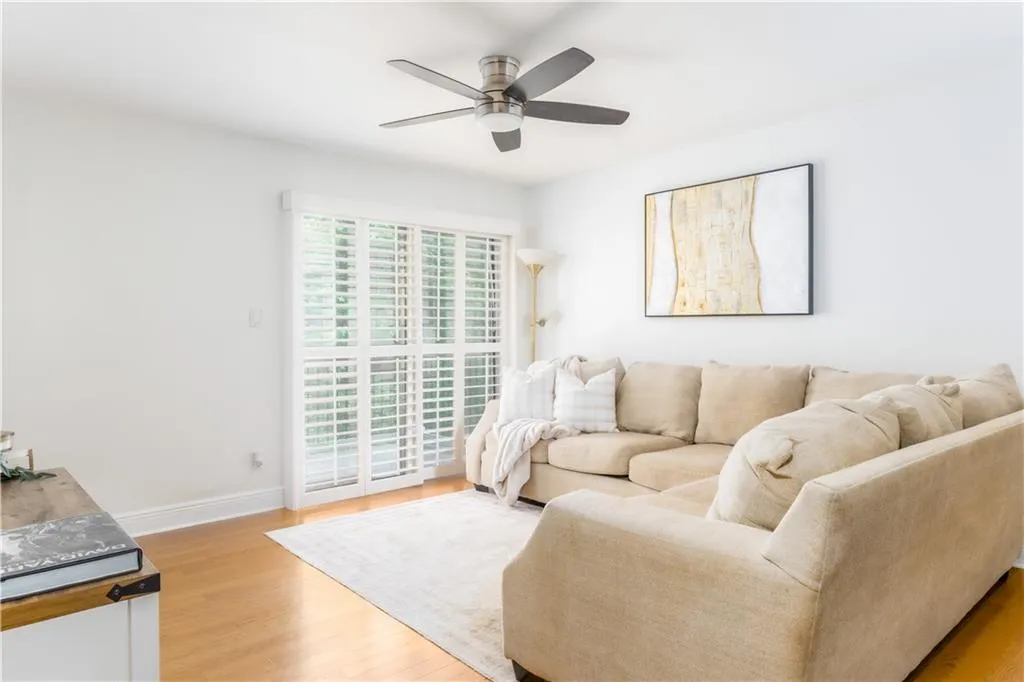 6204 Santa Fe Parkway, Atlanta, Georgia 30350, 2 Bedrooms Bedrooms, ,2 BathroomsBathrooms,Residential,Sold,6204 Santa Fe Parkway,7576380