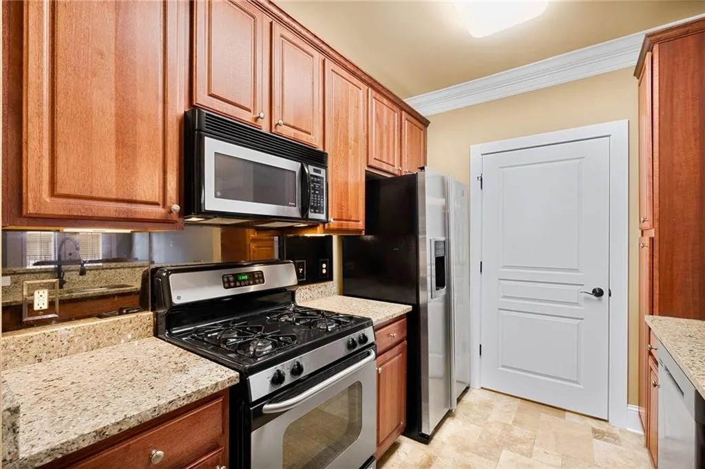 799 Hammond Drive Unit 305, Atlanta, Georgia 30328, 1 Bedroom Bedrooms, ,1 BathroomBathrooms,Residential,Sold,799 Hammond Drive Unit 305,7527926