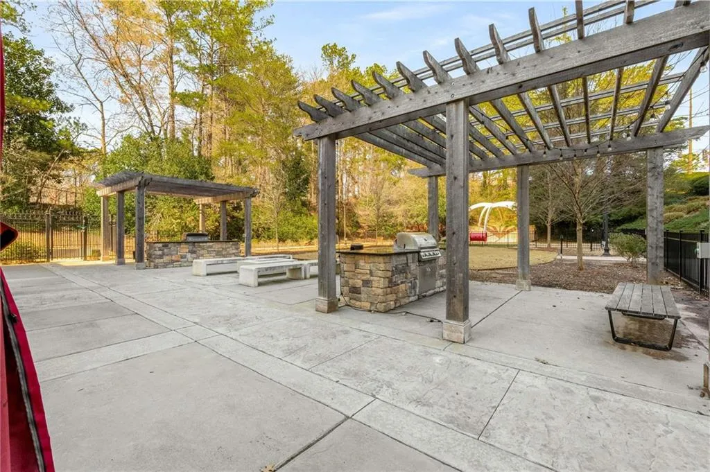 799 Hammond Drive Unit 305, Atlanta, Georgia 30328, 1 Bedroom Bedrooms, ,1 BathroomBathrooms,Residential,Sold,799 Hammond Drive Unit 305,7527926