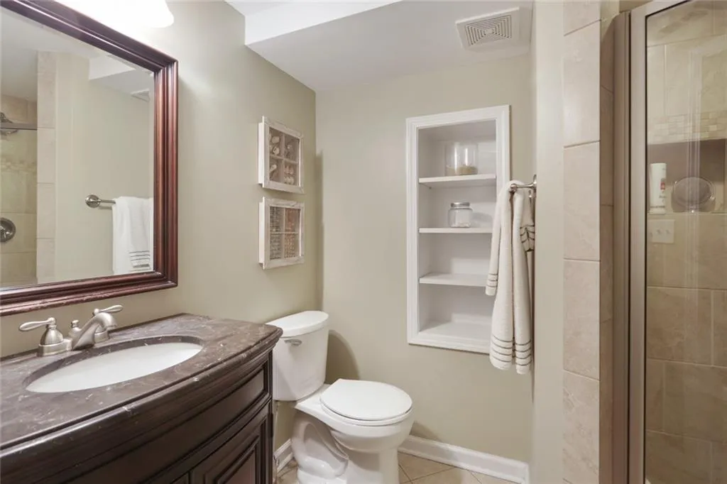 284 Elden Drive, Sandy Springs, Georgia 30342, 5 Bedrooms Bedrooms, ,3 BathroomsBathrooms,Residential,Sold,284 Elden Drive,6867916