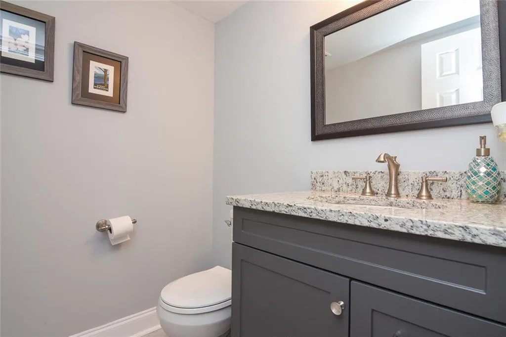 73 Forrest Place, Atlanta, Georgia 30328, 3 Bedrooms Bedrooms, ,2 BathroomsBathrooms,Residential,Sold,73 Forrest Place,6570076