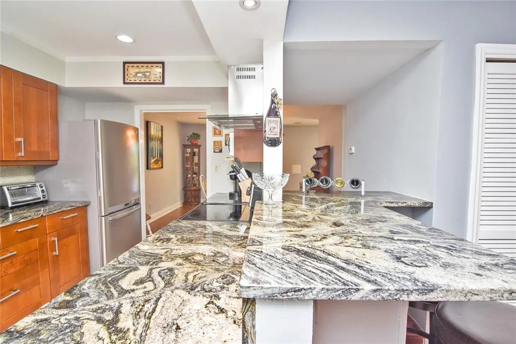 73 Forrest Place, Atlanta, Georgia 30328, 3 Bedrooms Bedrooms, ,2 BathroomsBathrooms,Residential,Sold,73 Forrest Place,6570076