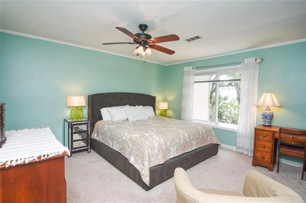 73 Forrest Place, Atlanta, Georgia 30328, 3 Bedrooms Bedrooms, ,2 BathroomsBathrooms,Residential,Sold,73 Forrest Place,6570076