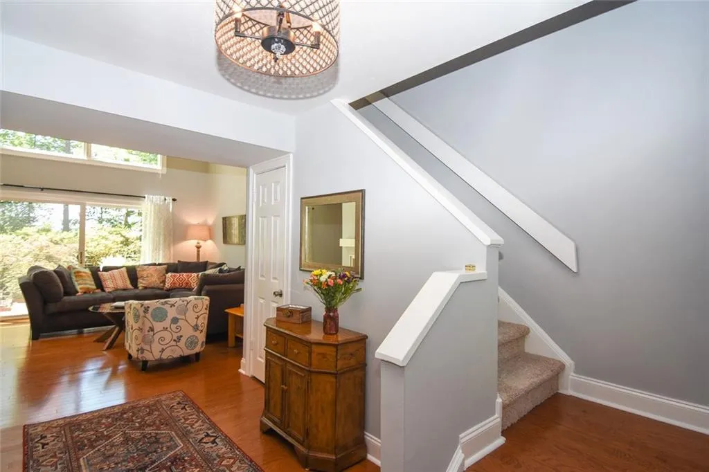 73 Forrest Place, Atlanta, Georgia 30328, 3 Bedrooms Bedrooms, ,2 BathroomsBathrooms,Residential,Sold,73 Forrest Place,6570076