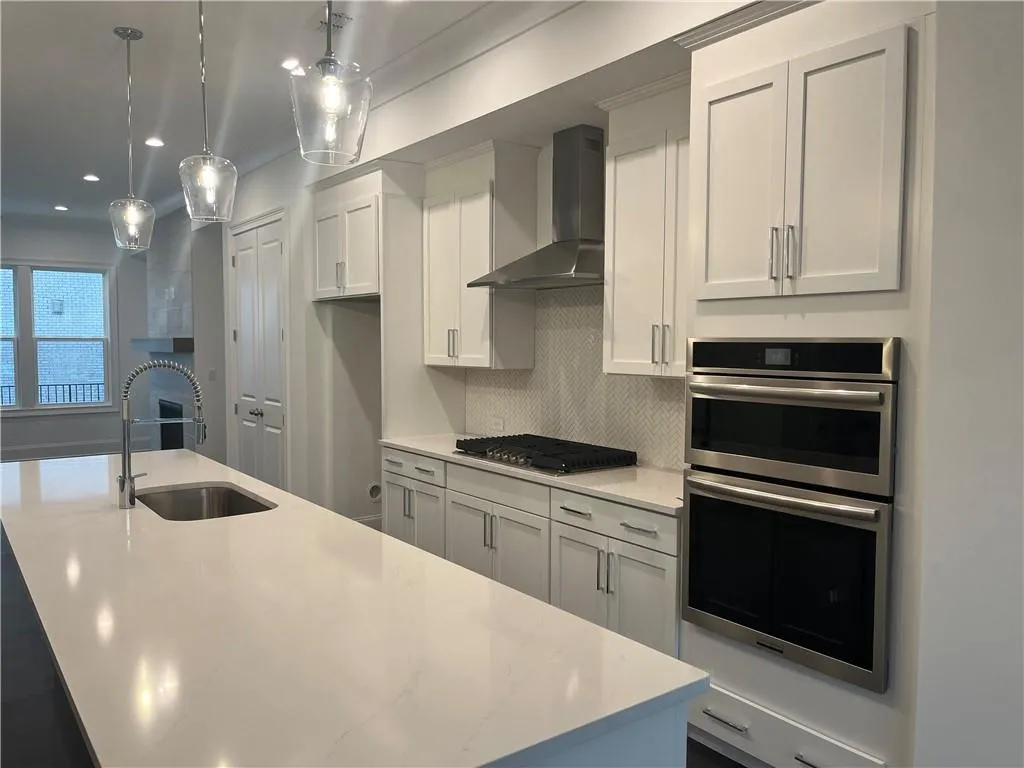 Amazing 12 foot central island is great for entertaining!
