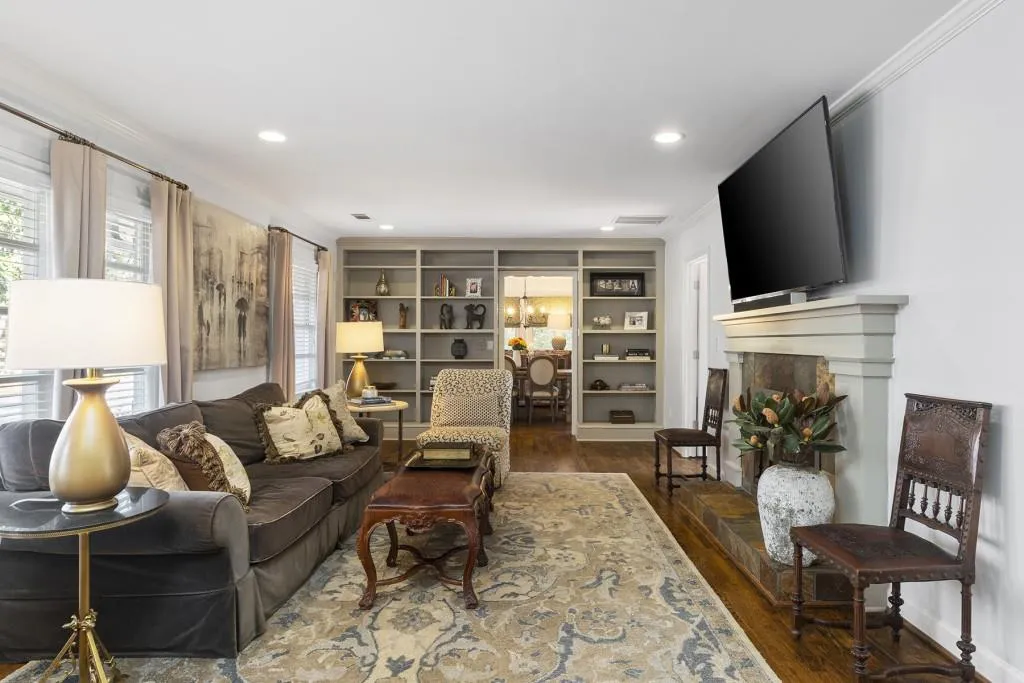 101 Mount Paran Road Ne, Atlanta, Georgia 30342, 4 Bedrooms Bedrooms, ,3 BathroomsBathrooms,Residential,Sold,101 Mount Paran Road Ne,7162763