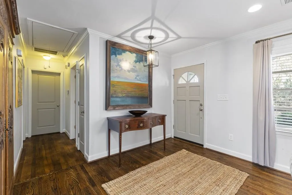 101 Mount Paran Road Ne, Atlanta, Georgia 30342, 4 Bedrooms Bedrooms, ,3 BathroomsBathrooms,Residential,Sold,101 Mount Paran Road Ne,7162763