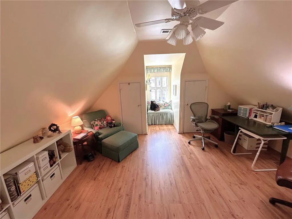 300 Spalding Gates Court, Atlanta, Georgia 30328, 3 Bedrooms Bedrooms, ,2 BathroomsBathrooms,Residential,Sold,300 Spalding Gates Court,7466281