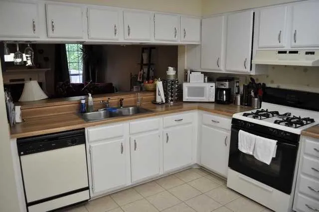 808 Wedgewood Way, Atlanta, Georgia 30350, 3 Bedrooms Bedrooms, ,3 BathroomsBathrooms,Residential,Sold,808 Wedgewood Way,6117165