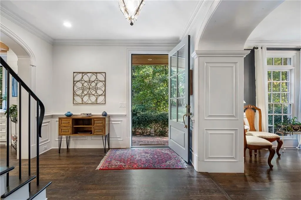 5735 Winterthur Lane, Atlanta, Georgia 30328, 5 Bedrooms Bedrooms, ,6 BathroomsBathrooms,Residential,Sold,5735 Winterthur Lane,7512878