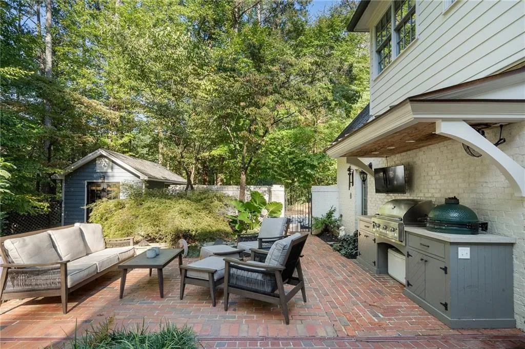 Outdoor entertaining