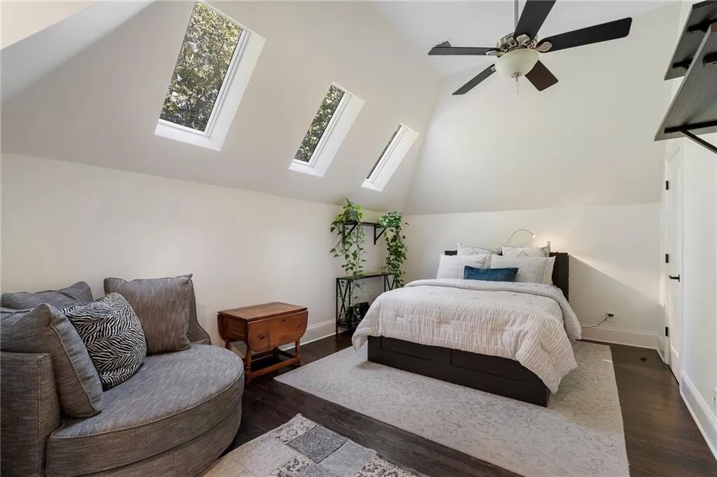 Bedroom 3 - guest suite