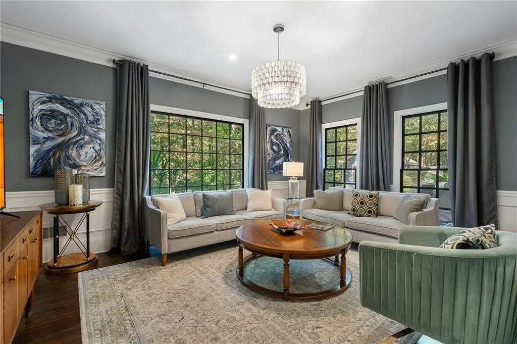 5735 Winterthur Lane, Atlanta, Georgia 30328, 5 Bedrooms Bedrooms, ,6 BathroomsBathrooms,Residential,Sold,5735 Winterthur Lane,7512878