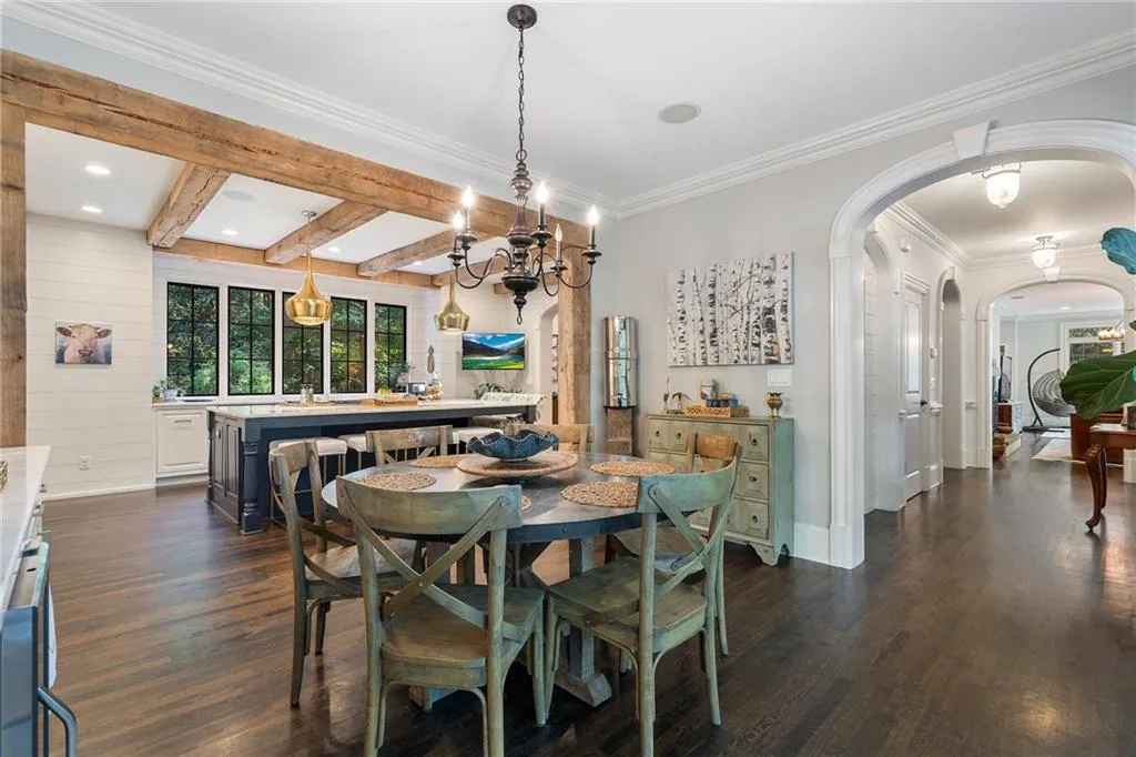 5735 Winterthur Lane, Atlanta, Georgia 30328, 5 Bedrooms Bedrooms, ,6 BathroomsBathrooms,Residential,Sold,5735 Winterthur Lane,7512878