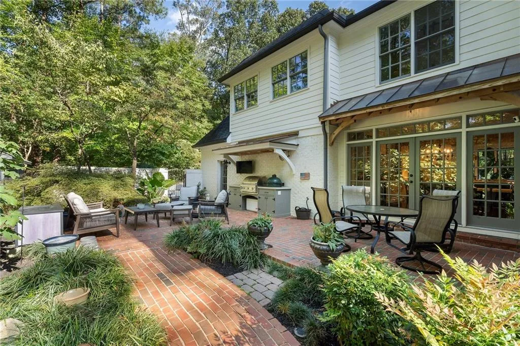 Outdoor entertaining