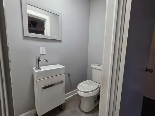 1170