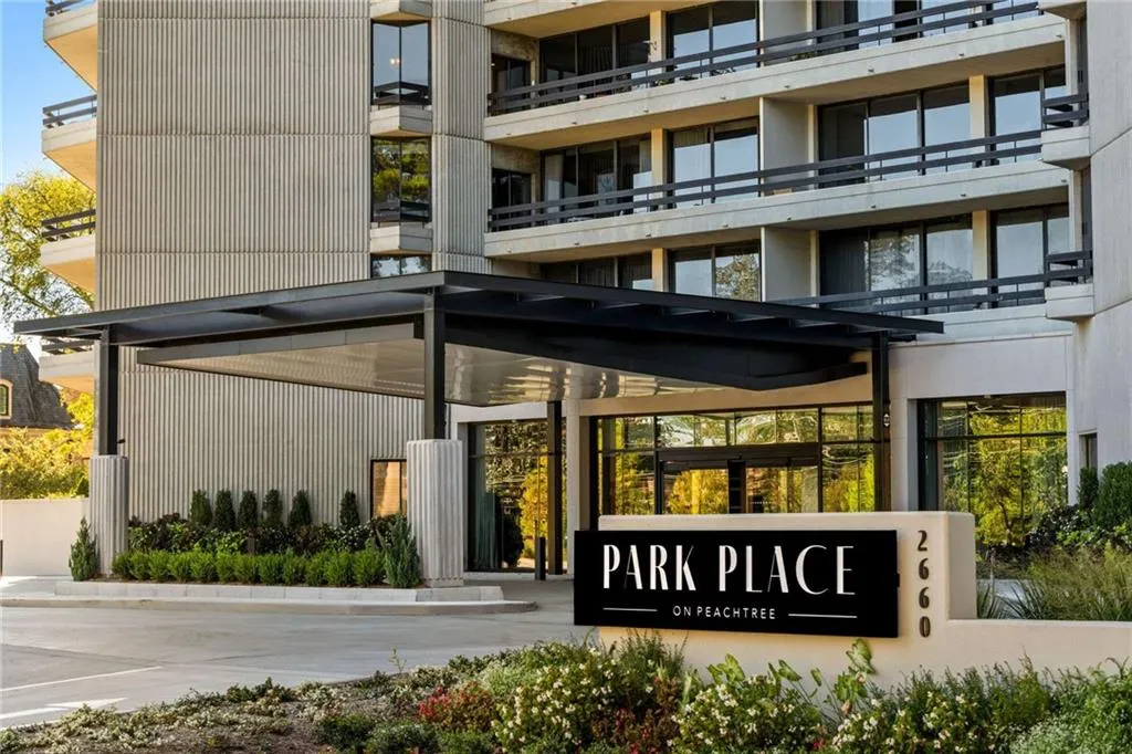 2660 Peachtree Road Nw Unit 39d, Atlanta, Georgia 30305, 1 Bedroom Bedrooms, 0 ,1 BathroomBathrooms,Residential,For Sale,2660 Peachtree Road Nw Unit 39d,7759961