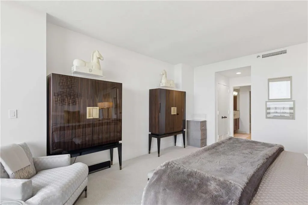 2660 Peachtree Road Nw Unit 39d, Atlanta, Georgia 30305, 1 Bedroom Bedrooms, 0 ,1 BathroomBathrooms,Residential,For Sale,2660 Peachtree Road Nw Unit 39d,7759961