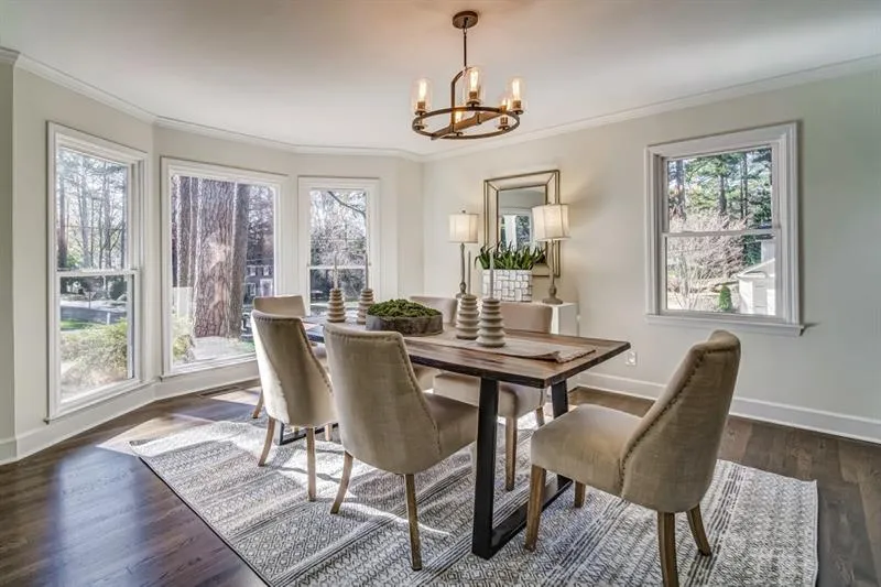 6185 Weatherly Drive, Sandy Springs, Georgia 30328, 4 Bedrooms Bedrooms, ,4 BathroomsBathrooms,Residential,Sold,6185 Weatherly Drive,6651036