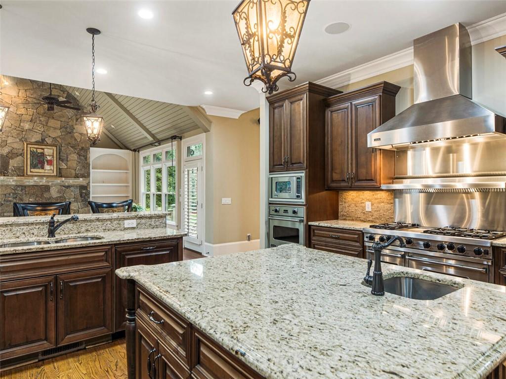 2055 Clay Drive, Sandy Springs, Georgia 30350, 7 Bedrooms Bedrooms, ,7 BathroomsBathrooms,Residential,Sold,2055 Clay Drive,7329584