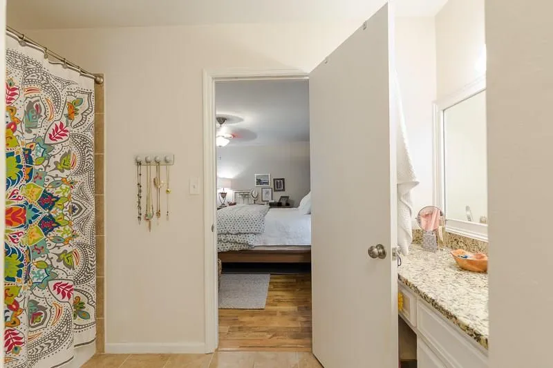 5210 Chemin De Vie, Atlanta, Georgia 30342, 2 Bedrooms Bedrooms, ,2 BathroomsBathrooms,Residential,Sold,5210 Chemin De Vie,6024476