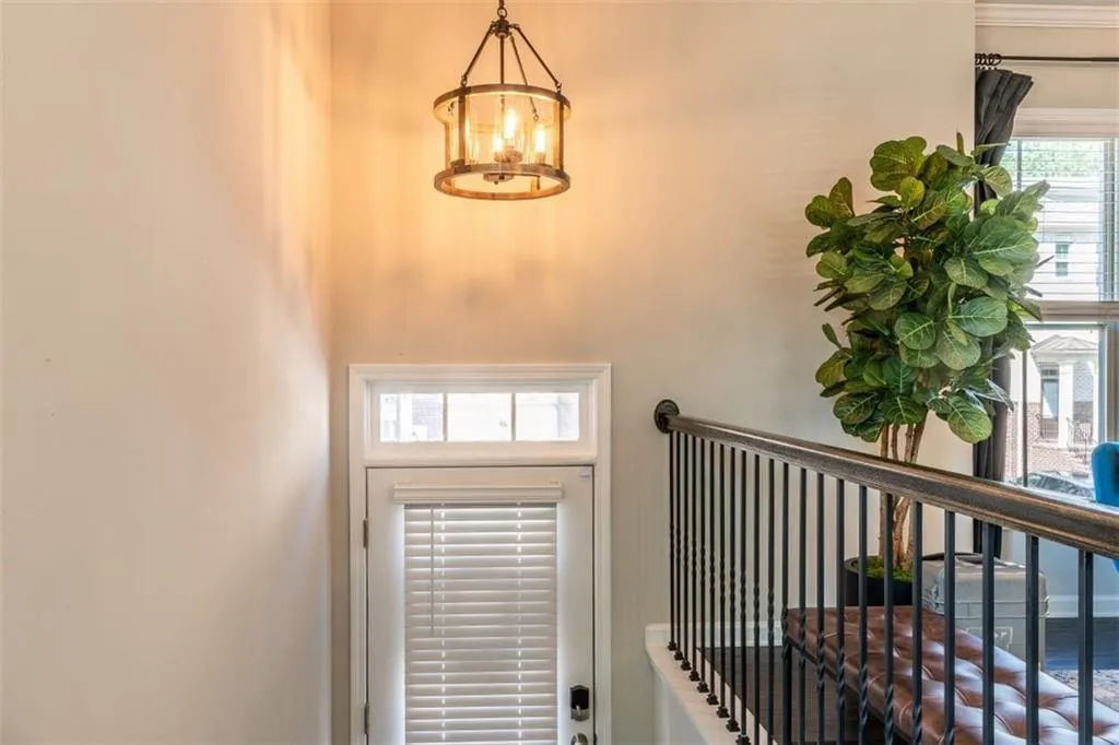 363 Provenance Drive, Sandy Springs, Georgia 30328, 3 Bedrooms Bedrooms, ,3 BathroomsBathrooms,Residential,Sold,363 Provenance Drive,7119269