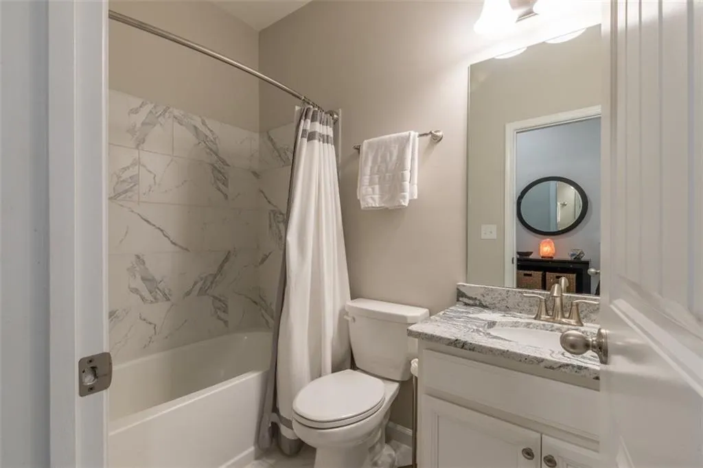 363 Provenance Drive, Sandy Springs, Georgia 30328, 3 Bedrooms Bedrooms, ,3 BathroomsBathrooms,Residential,Sold,363 Provenance Drive,7119269